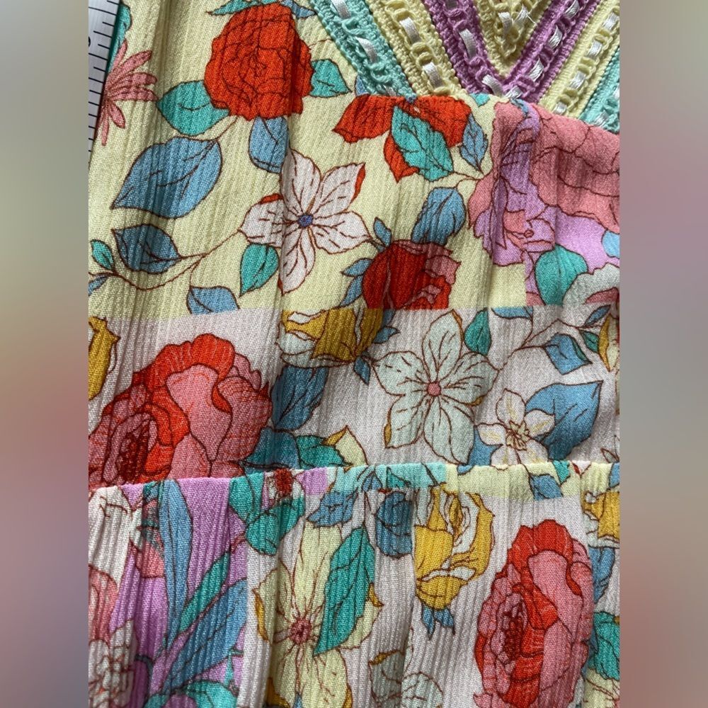FATE Medium floral babydoll dress 100% Rayon lined lace green yellow purple - Picture 13 of 14
